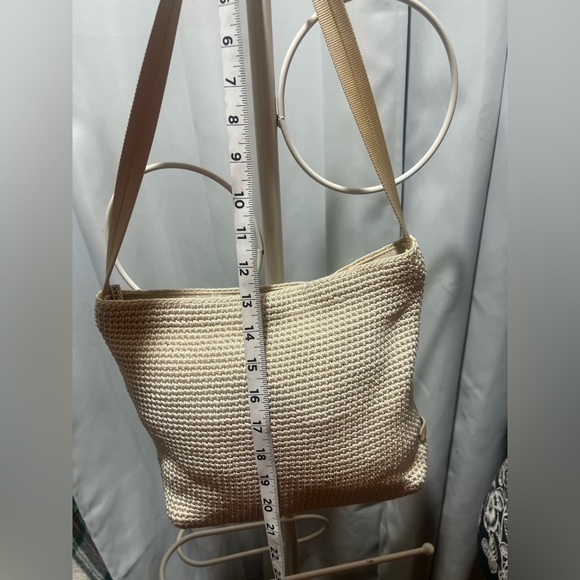 The Sak Cream Woven Shoulder Bag with Bohemian Charm - Picture 3 of 12